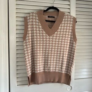 Tan Houndstooth Sweater Vest